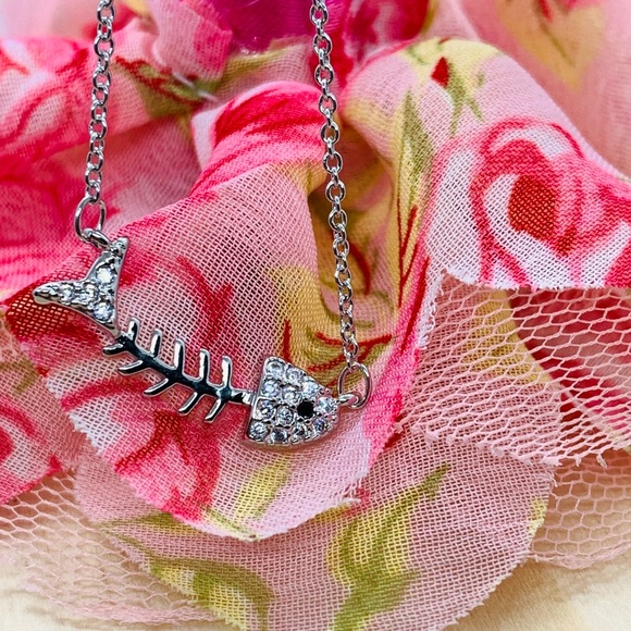 Sterling Silver 925 CZ Fish Bone Necklace - Picture 3 of 5